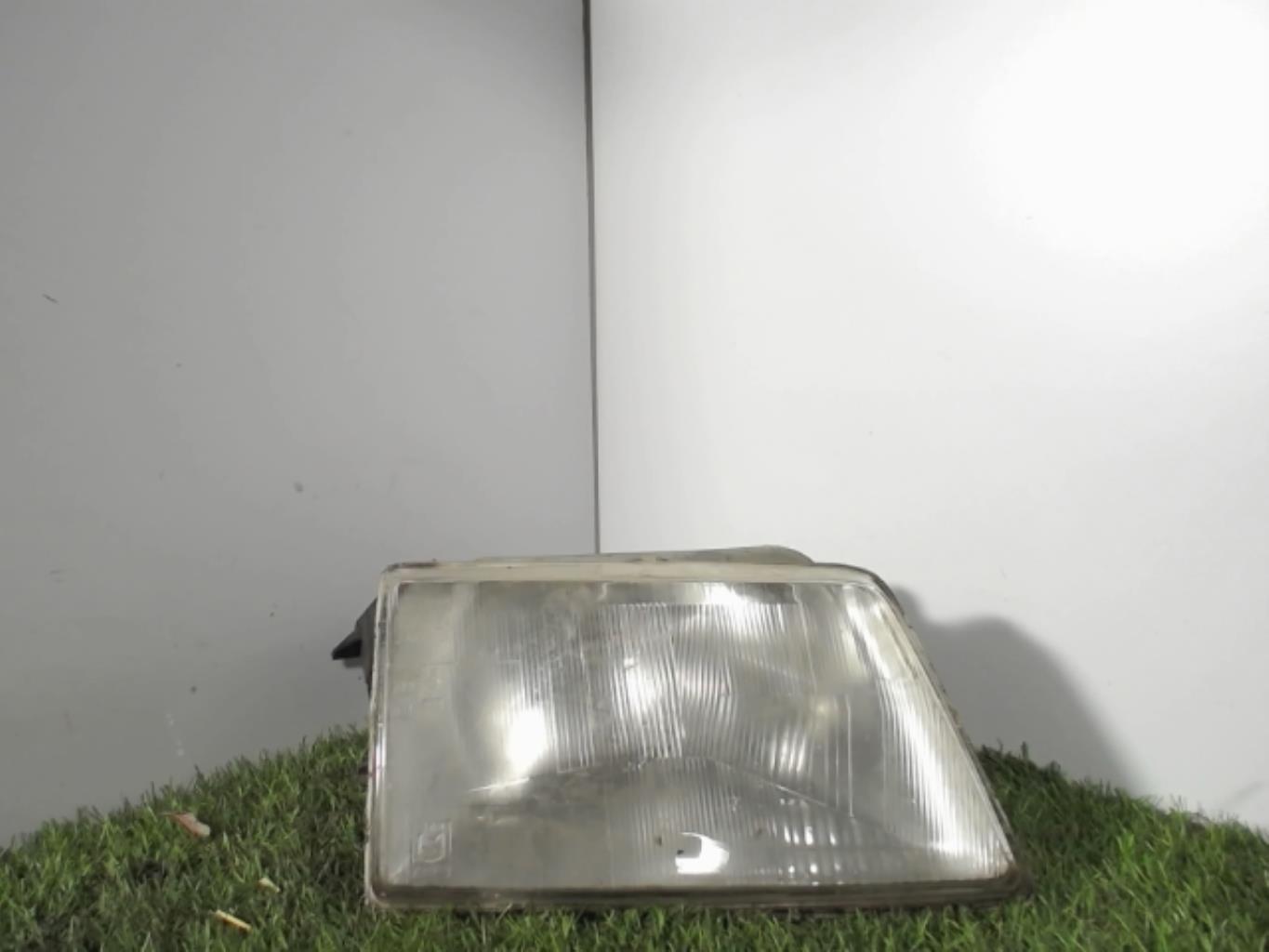Optique avant principal droit (feux)(phare) PEUGEOT 205 PHASE 2 1.4 -/R