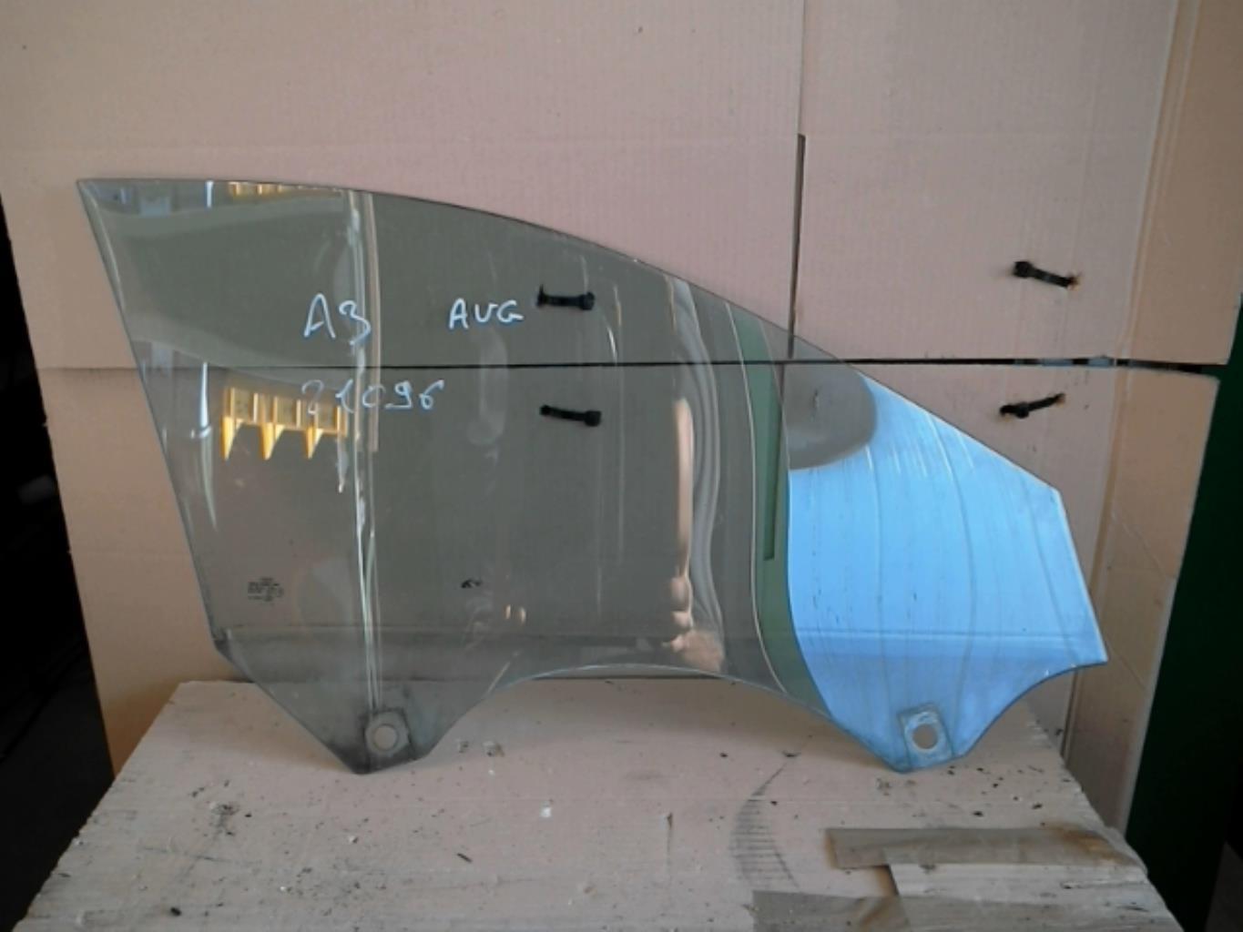 Vitre avant gauche