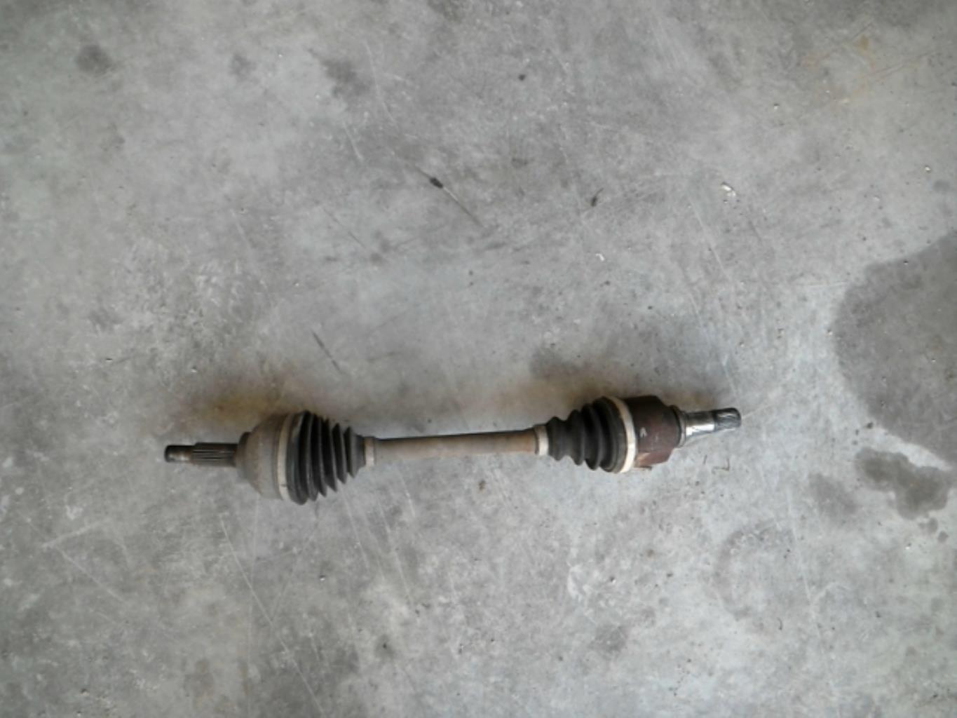 Cardan gauche (transmission)
