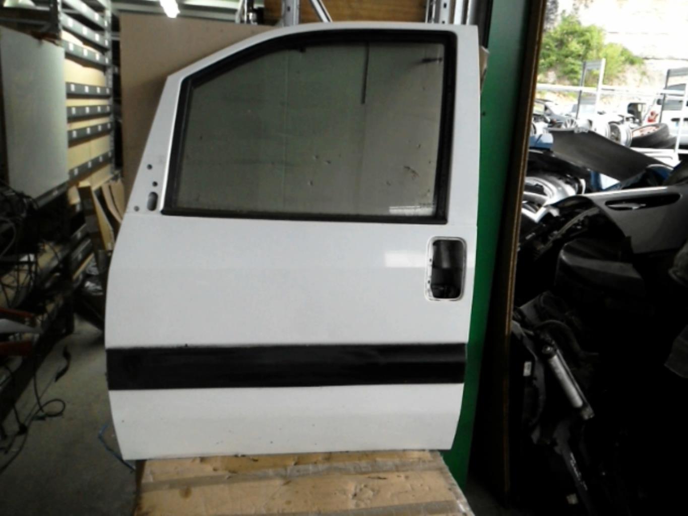 Leve vitre electrique avant gauche