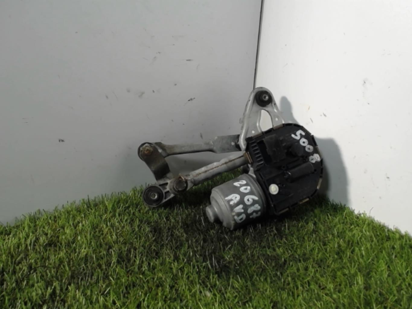 Moteur essuie glace avant droit