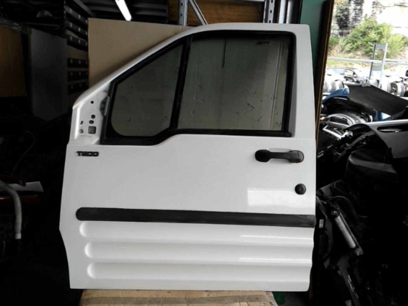 Porte avant gauche