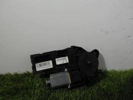 Moteur leve vitre avant gauche