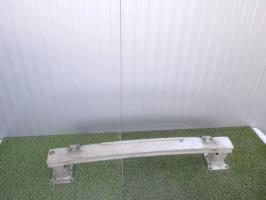 Renfort pare choc avant (traverse)