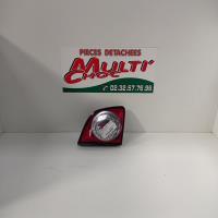 Feu arriere secondaire gauche (feux)