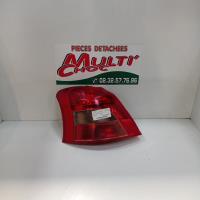 Feu arriere principal gauche (feux)