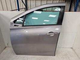 Porte avant gauche