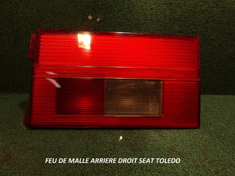 Feu arriere secondaire droit (feux)