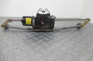 Moteur essuie glace avant