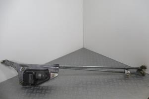 Moteur essuie glace avant