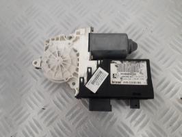 Moteur leve vitre avant gauche