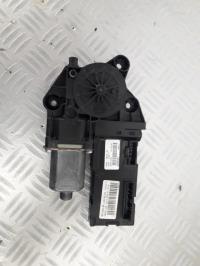 Moteur leve vitre avant gauche