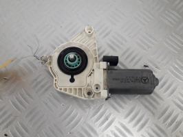 Moteur leve vitre avant droit
