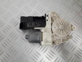 Motore alzacristalli anteriore sinistro