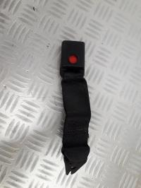 Attache ceinture arriere centrale