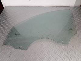 Vitre avant gauche