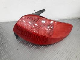 Fanale posteriore principale destro (luci)