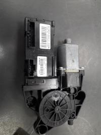 Moteur leve vitre avant gauche