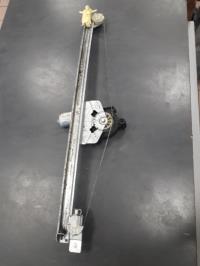 Leve vitre electrique avant droit
