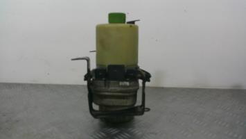 Pompa sterzo