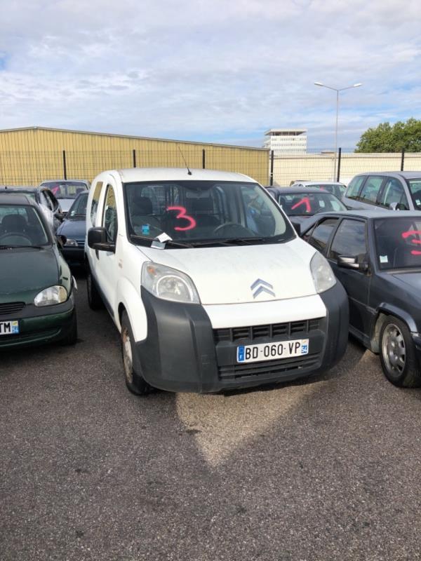 Bras inferieur avant gauche
