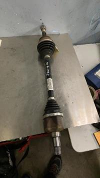 Cardan gauche (transmission)