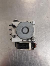 Bloc ABS (freins anti-blocage)