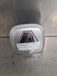 Botón del maletero