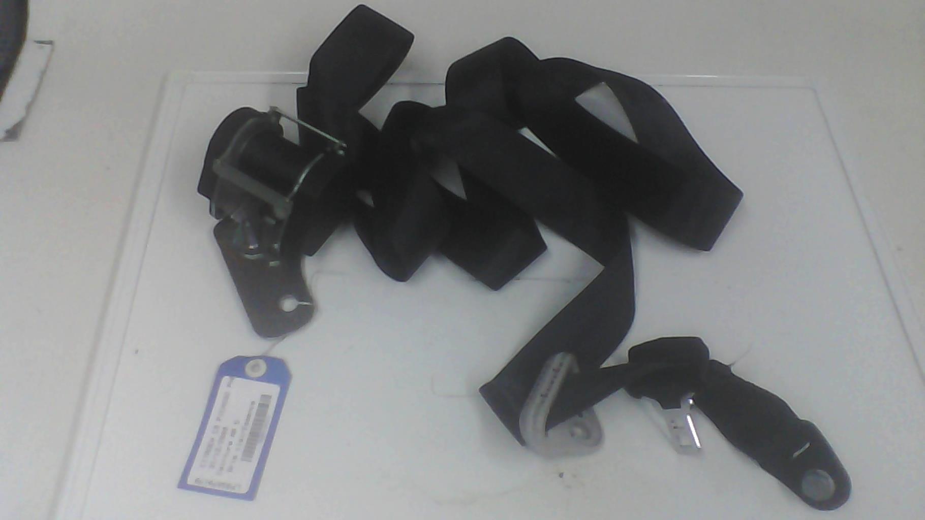 Ceinture arriere droit