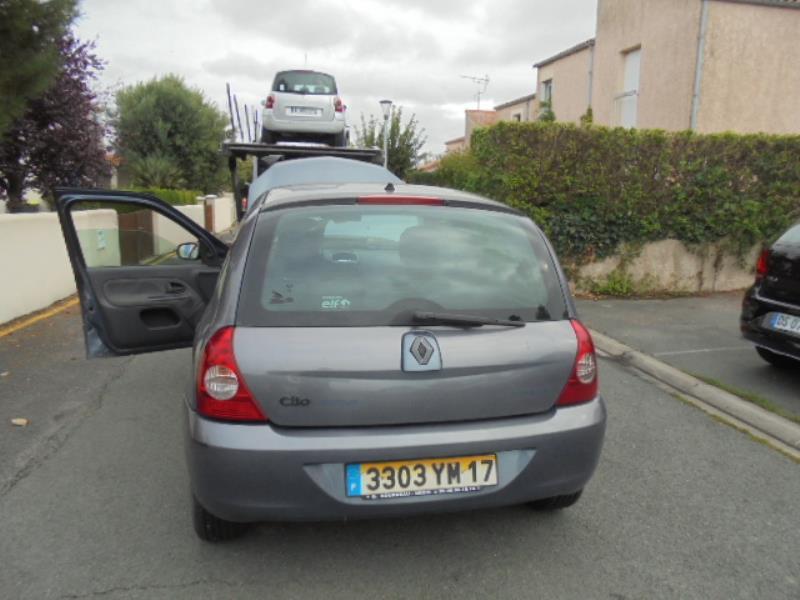 Poignee interieur avant gauche