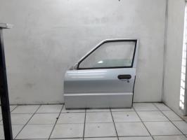 Porte avant gauche