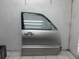 Porte avant droit