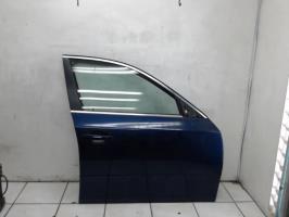 Porte avant droit