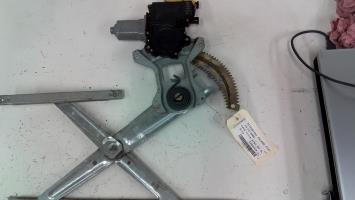 Leve vitre electrique avant gauche