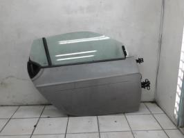 Porte avant droit