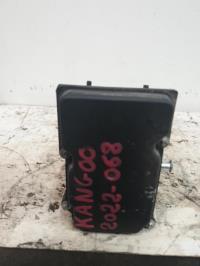Bloc ABS (freins anti-blocage)