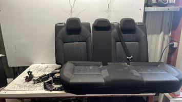 Banquette arriere