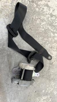 Ceinture avant droit