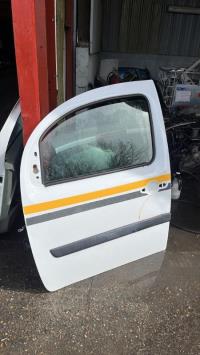 Porte avant gauche