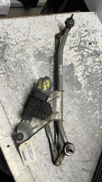 Moteur essuie glace avant