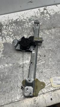 Moteur leve vitre avant droit