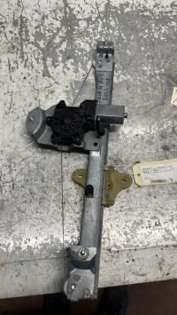 Moteur leve vitre avant droit