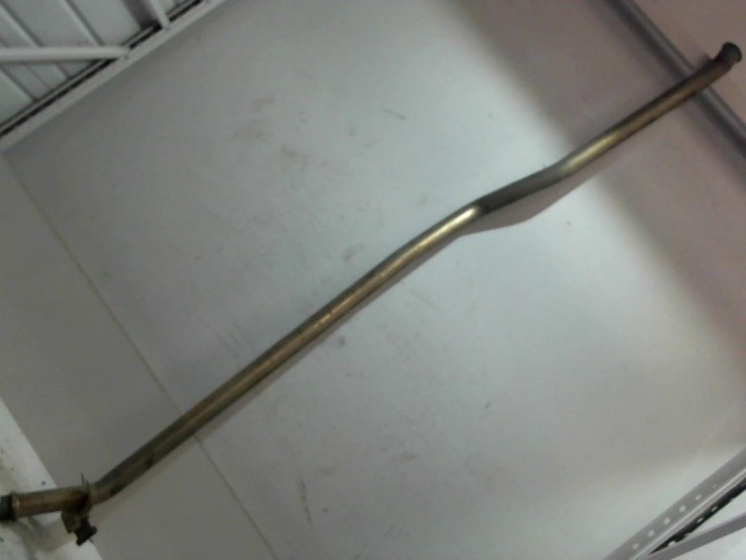 Tube intermediaire (echappement)