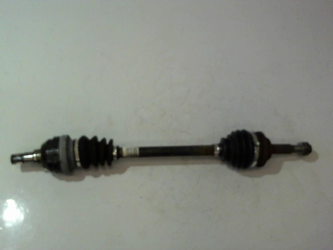 Cardan gauche (transmission)