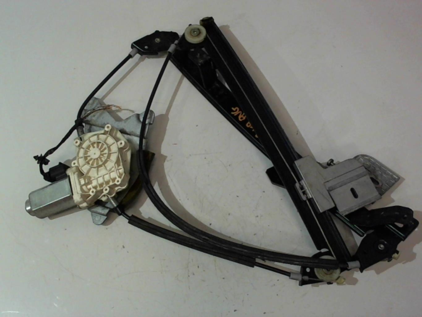Leve vitre electrique avant gauche