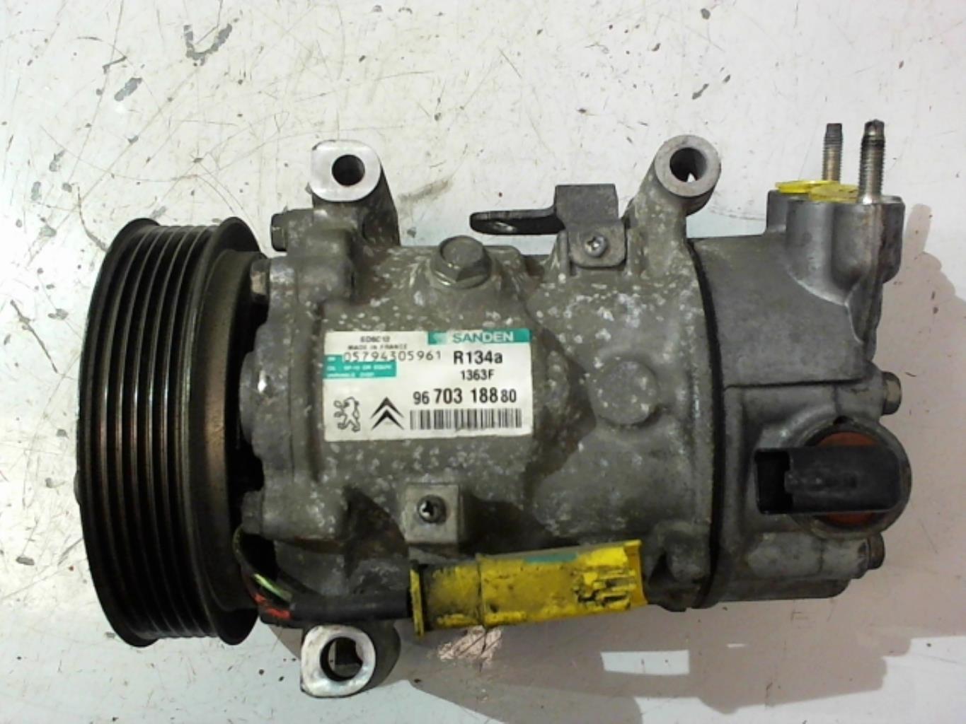 Compresseur Climatisation Peugeot 307 (3A/C/D) 2005 - Occasion Fonctionnel, Référence 9822826880