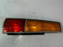 Feu arriere principal gauche (feux)
