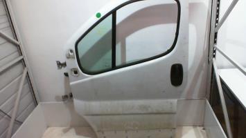 Porte avant gauche