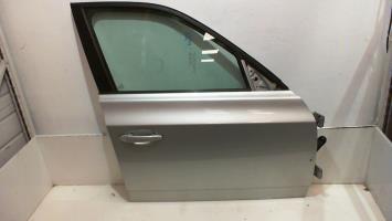 Porte avant droit