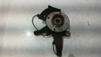 Fusee avant gauche